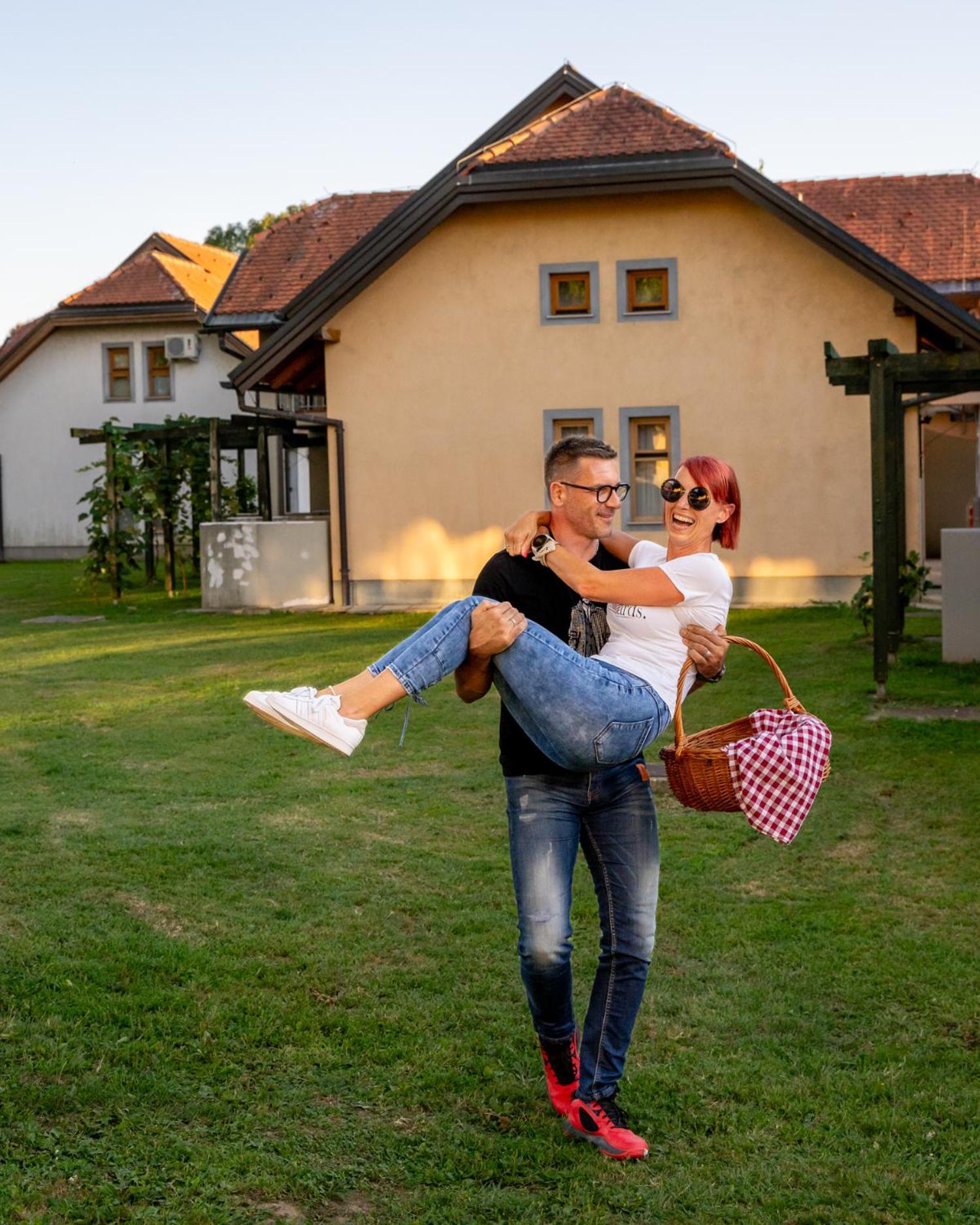 Terme Banovci - Hotelsko Naselje Zeleni Gaj Exterior foto